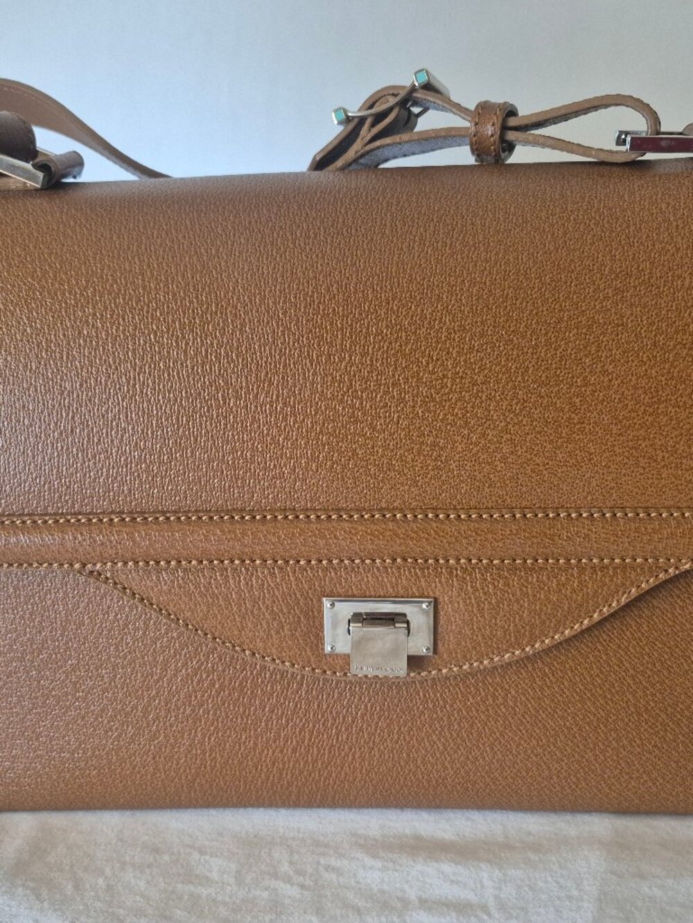Tiffany & Co. Camel Italian pebble leather shoulder bag - Picture 6 of 16